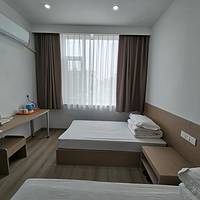 凤凰商务宾馆(梧桐五路店)预订价格_电话地址位置_滨州【去哪儿酒店】